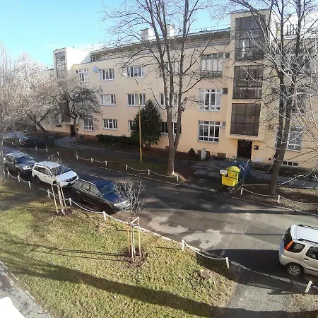 Jesenna 8 * Košice
